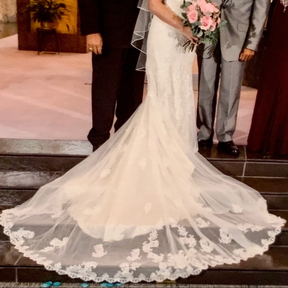 Essence of Australia wedding dress